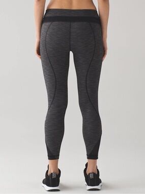 Lululemon /// Women’s Lululemon Inspire Tights - Size 8